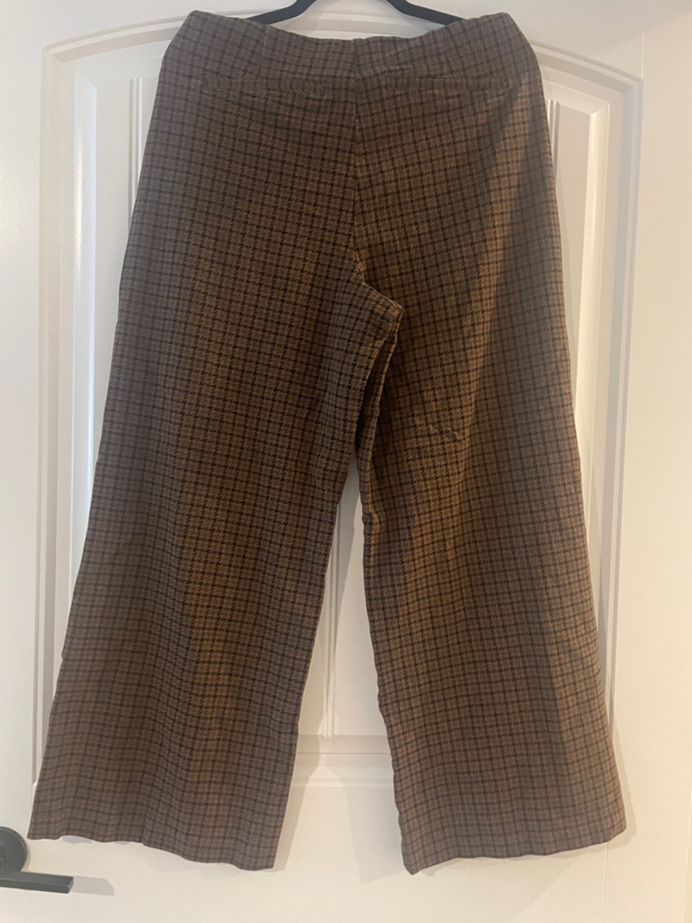 Old Navy Gold Brown Houndstooth Pixie Wideleg - Picture 9 of 9